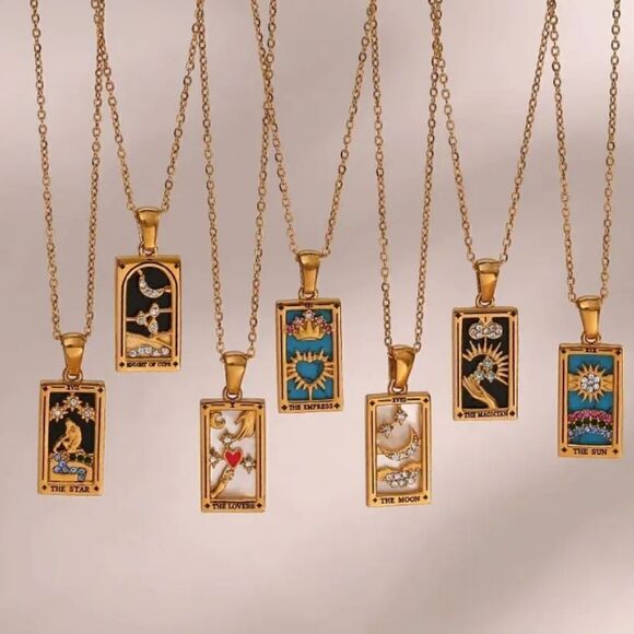 18K Gold Plated Stainless Steel Zircon Crystal "Knight of Cups" Tarot Necklace - Picture 3 of 5